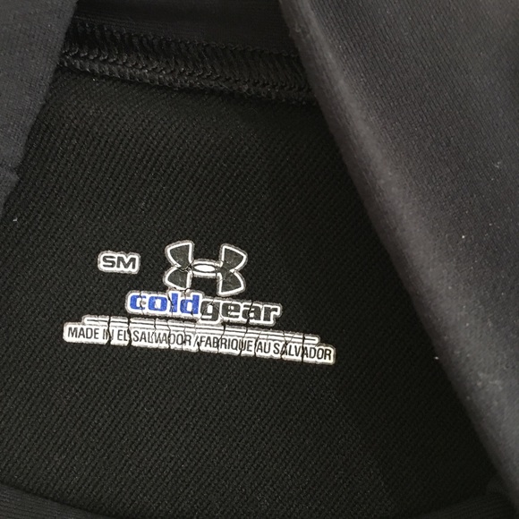 UnderArmour Long Sleeve Shirt - Picture 5 of 5